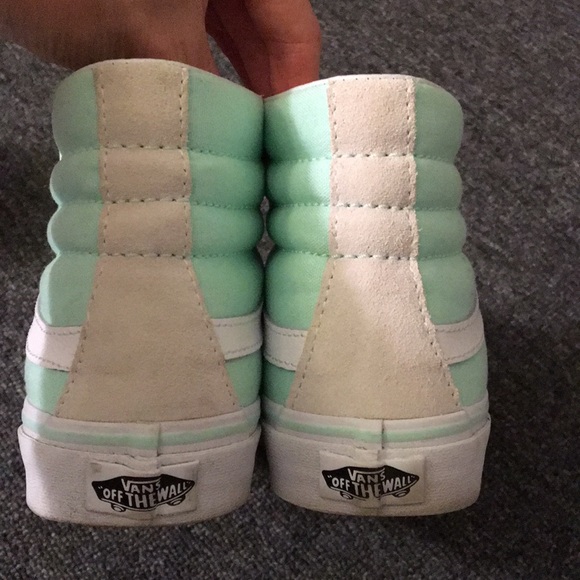 VANS - Ladies High Top - Size: 8.5 - Picture 4 of 8